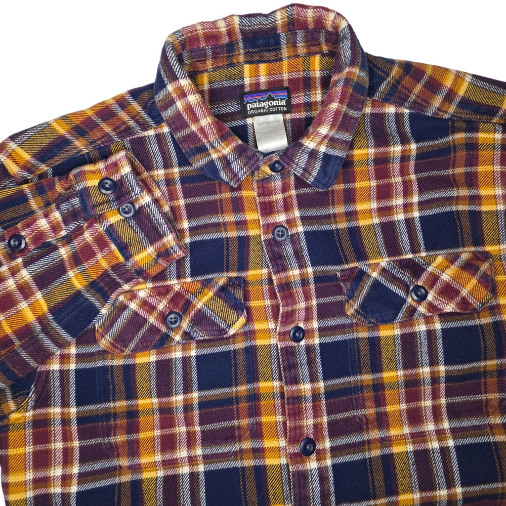 Patagonia Organic Cotton Flannel Shirt Mens S Plaid Long Sleeve Gorpcore Fall